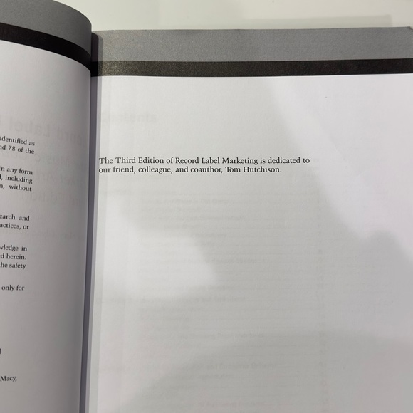 Record Label Marketing book Music Industry by Amy Macy, Clyde Rolsten Paul Allen - Picture 3 of 5